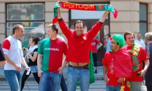 Іноземні фани під час Євро-2012 потратили в Україні мільярд євро