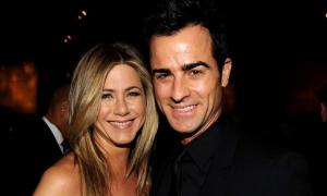 Дженніфер Еністон запланувала подвійне весілля