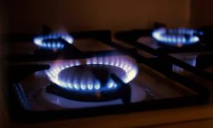 Азаров: Щороку Україна переплачує Росії $5 млрд. за газ