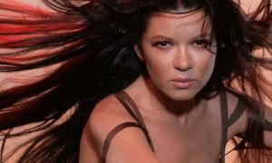 Руслана зізналася, що її У Верховну Раду заманили