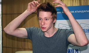 Онук Пугачової Нікіта Пресняков влаштувався на українському телебаченні