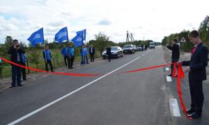 Посадовці використовують службове становище для агітації за Партію регіонів