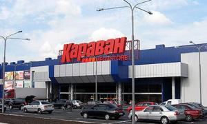 У київському ТРЦ «Караван» внаслідок стрілянини загинули люди