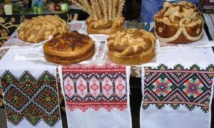 Володимир-Волинський запрошує на частування короваями