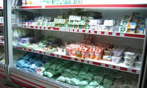 Молочні продукти з рослинними жирами будуть маркувати і продавати з окремих полиць