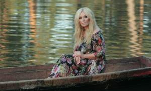 Таїсія Повалій знову заспівала українською