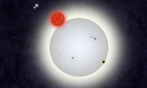Астрономи-любителі відкрили рідкісну планету серед чотирьох зірок