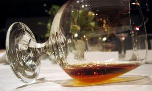 Між Україною і Молдовою розгоряється «коньячний» конфлікт