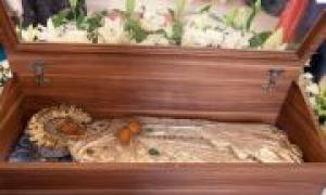 До Луцька привезуть Плащаницю Божої Матері