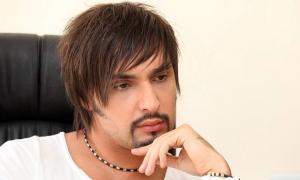 Козловський порушує закон, співаючи свої пісні