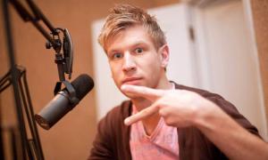 Іван Дорн уже 5 років зустрічається з однокласницею