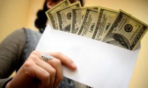 Майже 5 мільйонів українців працюють нелегально