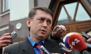 Мельниченка звільнили у залі суду під заставу