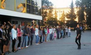 Учасники проекту «Танцюй з нами» готові показати вивчену постановку