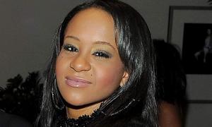 Донька Вітні Хьюстон отримала у спадок 20 мільйонів доларів