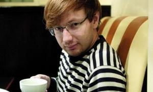 Син Повалій шкодує, що її творчість перетворилася на бізнес