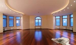 Щоб купити елітний пентхаус у Києві, простому українцеві потрібно відкладати гроші 2,5 тисячі років