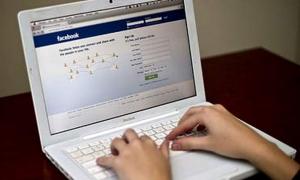 Підлітків засудили за вбивство подруги через коментарі у Facebook