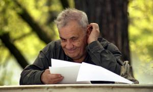 85-річний Ельдар Рязанов не може сам ходити