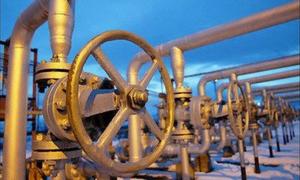 Азаров: Україна купуватиме в Росії до 20 млрд. кубометрів газу в рік