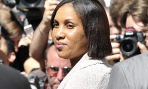 Стросс-Кан заплатить покоївці $6 мільйонів