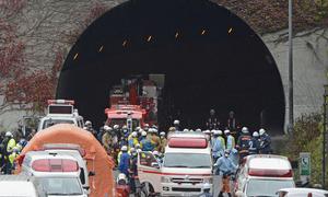 Внаслідок обвалу тунелю в Японії загинули люди