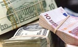 НБУ: Попит населення на валюту знижується