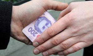 Українці щодня витрачають до 10 мільйонів гривень на хабарі