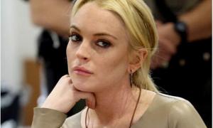 Ліндсей Лохан продає одяг, щоб розплатитися з боргами