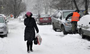 В Україну повертаються сильні снігопади і пориви вітру