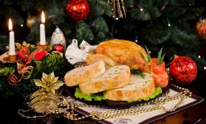 М’ясо, сало та мандарини до свят будуть дорожчати
