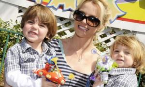 Першого сина Брітні Спірз народила від брата свого чоловіка