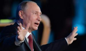 Путін підписав закон, який забороняє американцям всиновлювати маленьких росіян