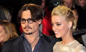 Джонні Депп назвав пляж іменем коханої