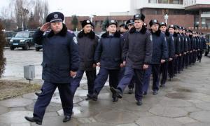 На новорічні свята за порядком слідкуватимуть майже 20 тисяч правоохоронців