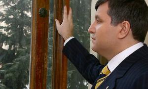 Аваков полетить до Італії, де передасть меру Риму лист від Тимошенко