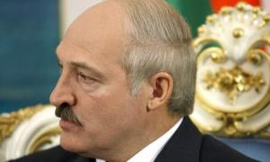 Лукашенко звільнить чверть чиновників 