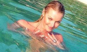 Волочкова поділилась фото з чергового відпочинку на Мальдівах