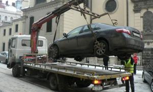 Суд визнав роботу евакуаторів у Львові незаконною 