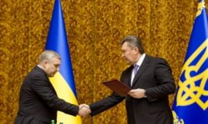 Янукович доручив Якименку реформувати СБУ