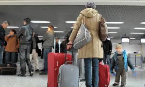 Майже 80% українців ніколи не були в США і Євросоюзі