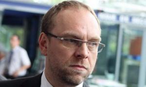 Проти Власенка порушили дві кримінальні справи, щоб зняти недоторканність 