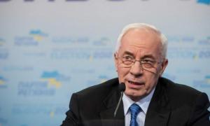 Азаров отримує в місяць 33980 гривень