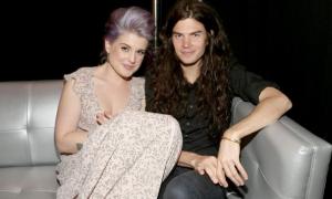 Келлі Озборн таємно заручилась