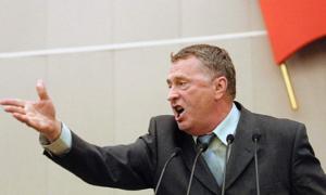 У Києві Жириновського назвали українофобом і закидали квашеною капустою