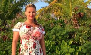 Анна Семенович обгоріла на Мальдівах