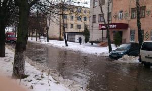 Луцьк потопає у воді