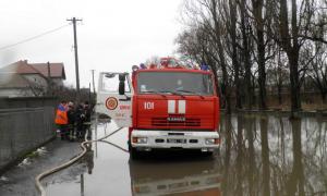 У Закарпатській області затоплено будинки і землі