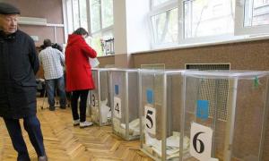 Опозиція відмовляється від перевиборів у проблемних округах