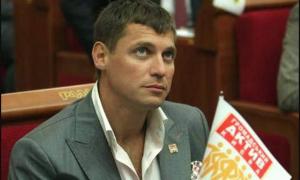 Депутат Київради Пабат потрапив у важкому стані в реанімацію